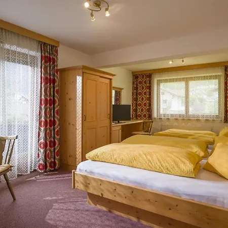 Bed & Breakfast Pension Hauser *