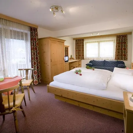 Pension Hauser Aschau Im Zillertal