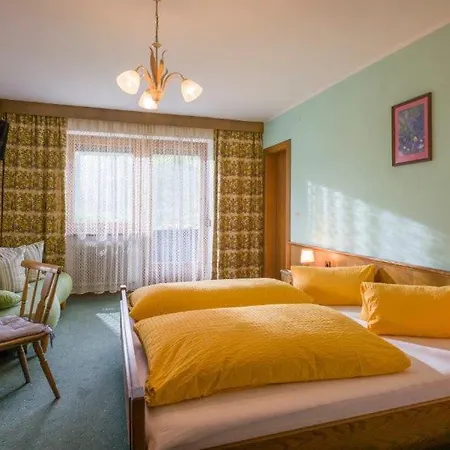 Pension Hauser Bed & Breakfast Aschau Im Zillertal